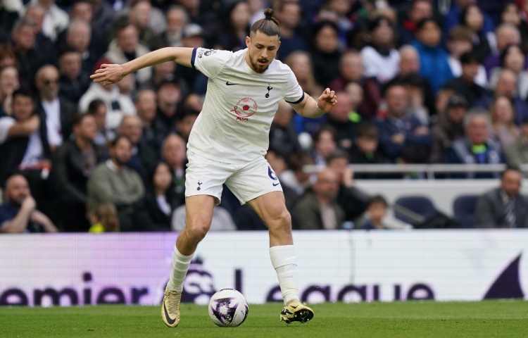 v站体育-米体：罗马谈判引进德勒古欣，热刺要求将选择买断改为强制性