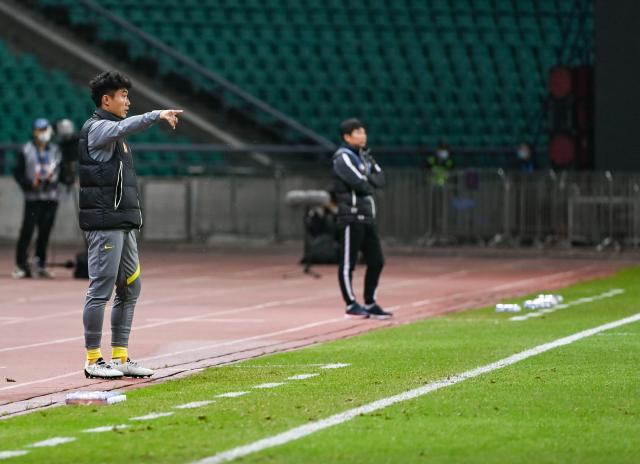 v站-郑智回归广州镇场 已与球队会合21日花都主场首秀